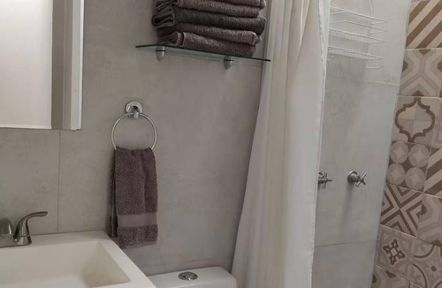 Zapopan House | House in gated community, 12 min from Guadalajara Stadium