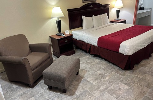 Eunice Hotel | Howards Inn Motel