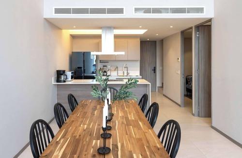 Financial District Apartment | Humilde Penthouse Family