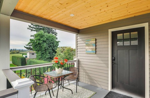 Tacoma Apartment | Idyllic Enumclaw Studio w/Mount Rainier Views