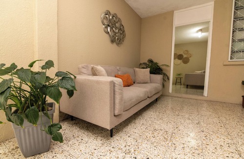 Zona 13 Hotel | In & Out Hotel