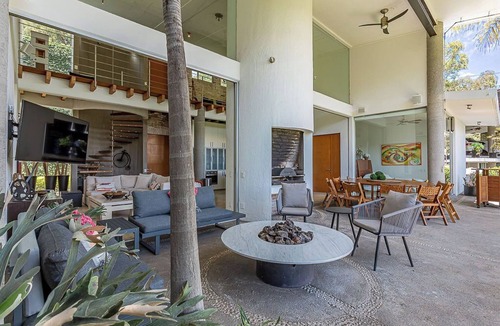 Cuernavaca House | IN THE WATER FOREST * HOT JACUZZI INCLUDED