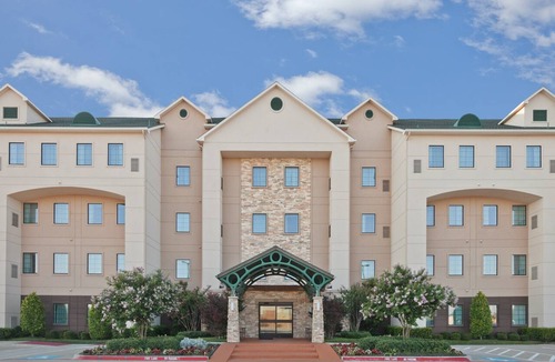 Plano Apartment | Indoor Pool + Free Wi-Fi, Free Breakfast | Fully Equipped Studio