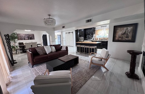 Odessa House | Inground pool & Hot tub-Quiet and private 4-bedroom Ranch Style house .