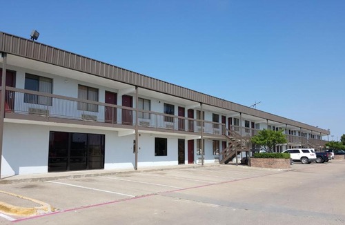 Rockwall Hotel | Inn Of Rockwall