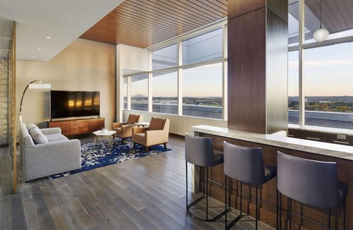 Minneapolis Hotel | InterContinental Minneapolis - St. Paul Airport by IHG