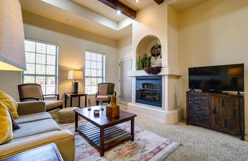 Mesilla Park House | Inviting Las Cruces Condo < 1 Mi to Mesilla Plaza!
