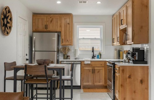 Broken Arrow Apartment | Irresistible Boho Get Away w/ KING Bed!