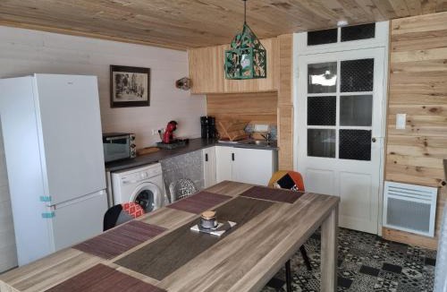 Meyrueis Apartment | Isabelle