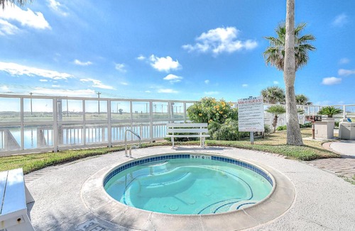 Corpus Christi Hotel | Island Getaway