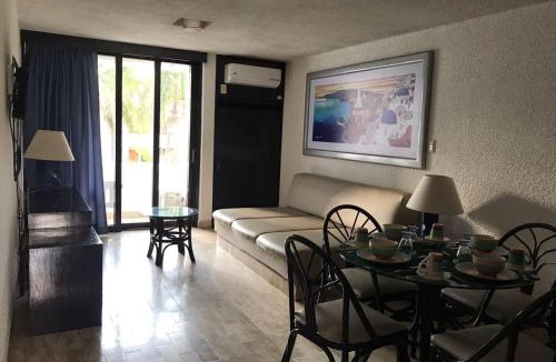 Ixtapa Hotel | Ixtapa Palace