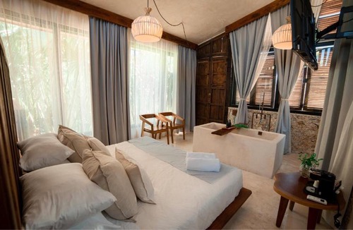 Centro Hotel | Japoneza Retreat Mérida - Adults Only by Cercana