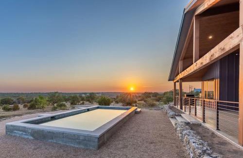 Johnson City House | Johnson City Limits Panoramic Hill Country Views!