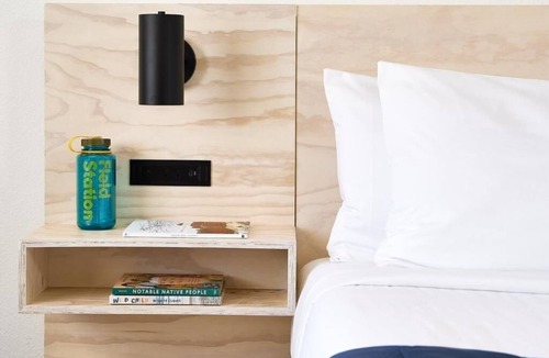 Yucca Valley Hotel | Joshua Tree | King+Queen | Yucca Valley Base, Coffee + Gear Shop