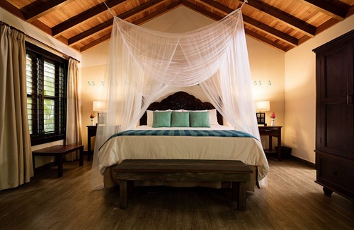 Tikal National Park Hotel | Jungle Lodge Hotel