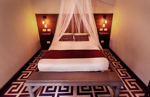 Tikal National Park Hotel | Jungle Lodge Tikal Hostal