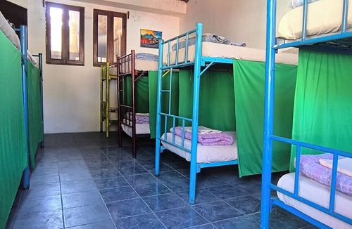 Zona 2 Hostel | Karim Hostal Antigua