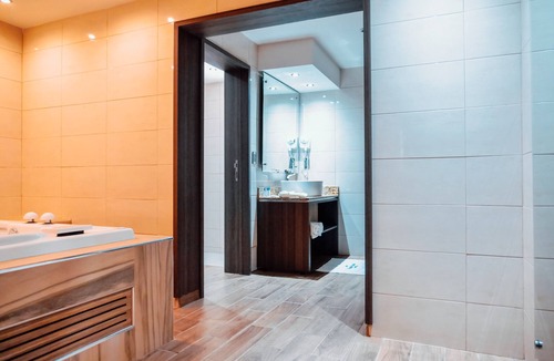 Meoqui Hotel | Kavia Meoqui Hotel & Suites