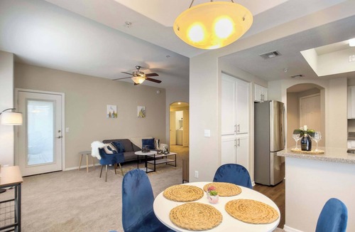 Kierland Apartment | Kierland Commons CozySuites with heated pool, gym!