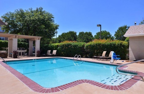 Wichita Falls Apartment | King Suite in Wichita Falls | Great for Business Travelers!