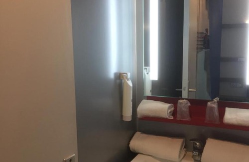Trappes Hotel | Kyriad direct Trappes