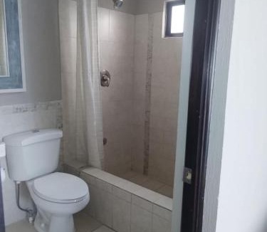 Zona 13 Hostel | L´Aurora Inn hostal