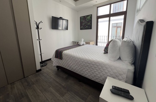 Zona 16 Apartment | L1C - Apto in Cayala for 4 guests