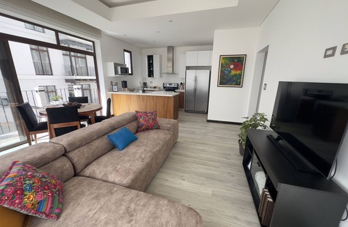 Zona 16 Apartment | L2A - Boutique apartment Cayala 5 guests