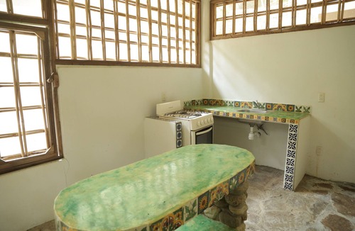 Puerto Angel Hotel | La Buena Vista