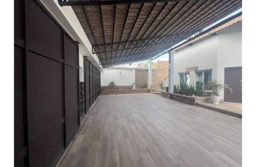 Jutiapa Ski Chalet | La Finca Villa – Comfort, Style, and Family Fun