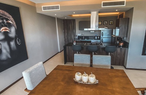 Puente del Mar Apartment | La Isla Residences Zona Diamante Ocean Front View