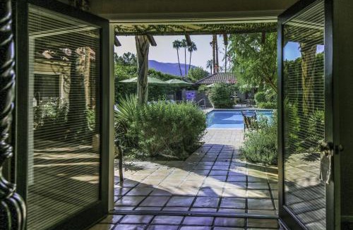 Deepwell Estates Hotel | La Maison Hotel - Adults Only