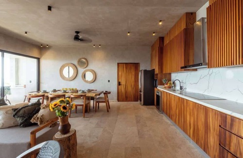Hidalgo Condo | La Olita PH