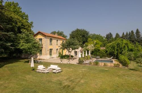 Le Thor Villa | La palasse