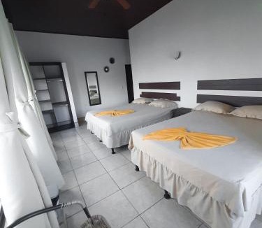 Flores Hotel | La Posada De Don Jose