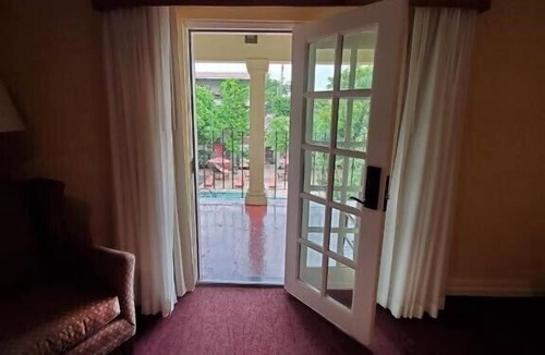 Western Division Hotel | La Posada Hotel