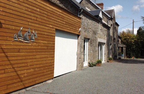 Fleury House | La Postellerie