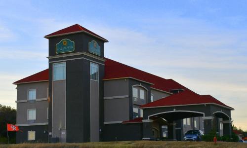 Glen Rose Hotel | La Quinta by Wyndham Glen Rose