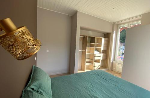 Allevard House | La soie