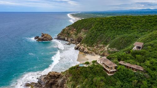 Santa Maria Tonameca Cabin | La Valise Mazunte, Member of Small Luxury Hotels