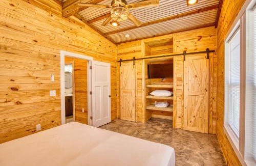 Onalaska House | Lagoon Ranch RV Resort