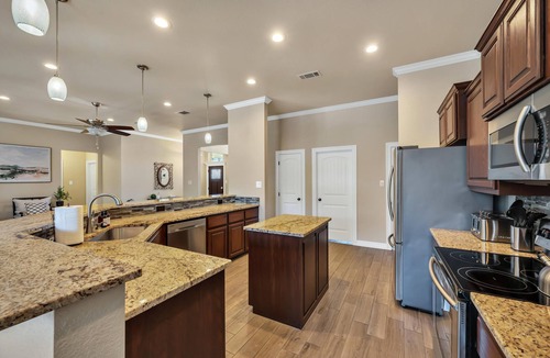 Belton House | Lake Access - Private Pool - 2 Acres Retreat