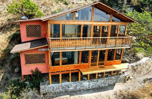 San Marcos La Laguna Ski Chalet | Lake Atitlán Panorama Chalets