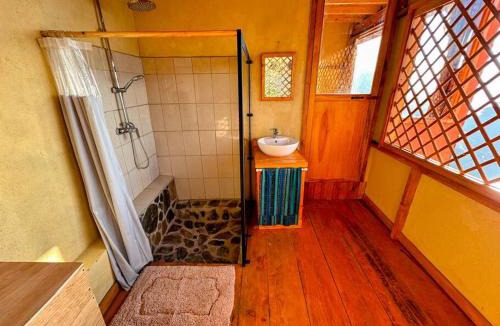 San Marcos La Laguna Ski Chalet | Lake Atitlán Panorama Chalets
