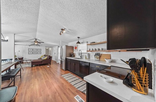 Willis House | Lake Conroe 3BR | Boat Ramp, Fire Pit, Fenced Yard, Sleeps 8, Pet-Friendly