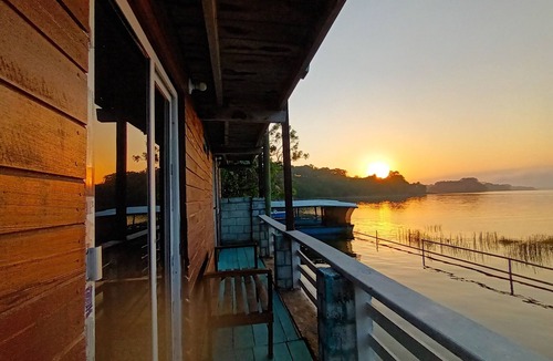 Flores Cabin | Lake Front Cabin, in San Miguel