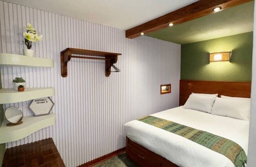 San Lucas Toliman Bed & Breakfast | Lake Front Private Room With Pool, Jacuzzi & Sauna