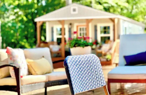 Etoile Cabin | Lake Sam Rayburn "True" Waterfront Escape - Bring Boat, Kayak & Fishing Poles!