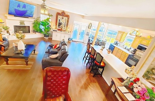Leisure Land House | Lakefront, Boat dock, Fishing, Fire pit, Kayak, pedal boat, Paddle board