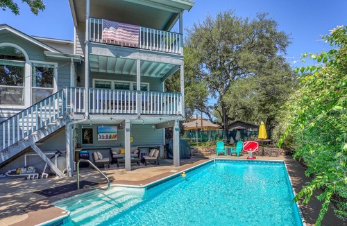 Granite Shoals House | Lakefront Home w/ Pool! Free Early Check-In / Late Check-Out Fall Special!